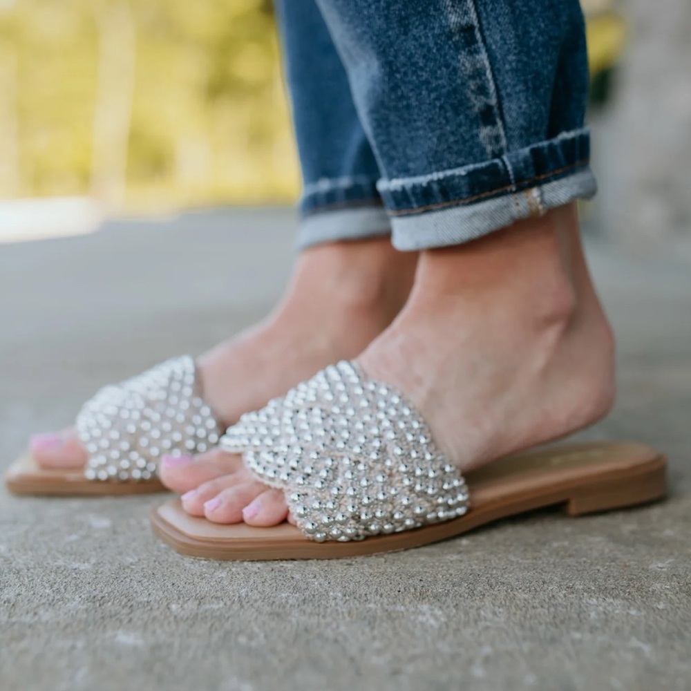 Silver Beaded Sandals with Open-Toe slides